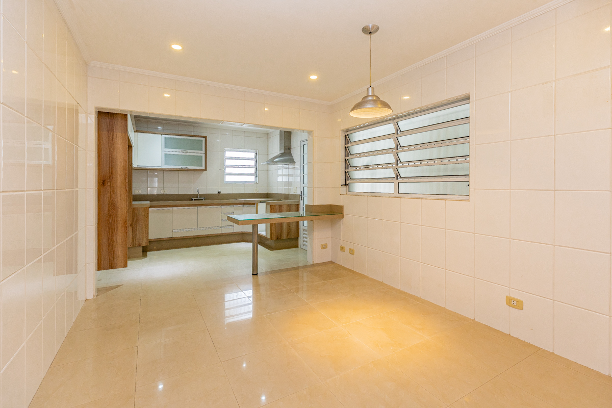 Casa, 3 quartos, 219 m² - Foto 7