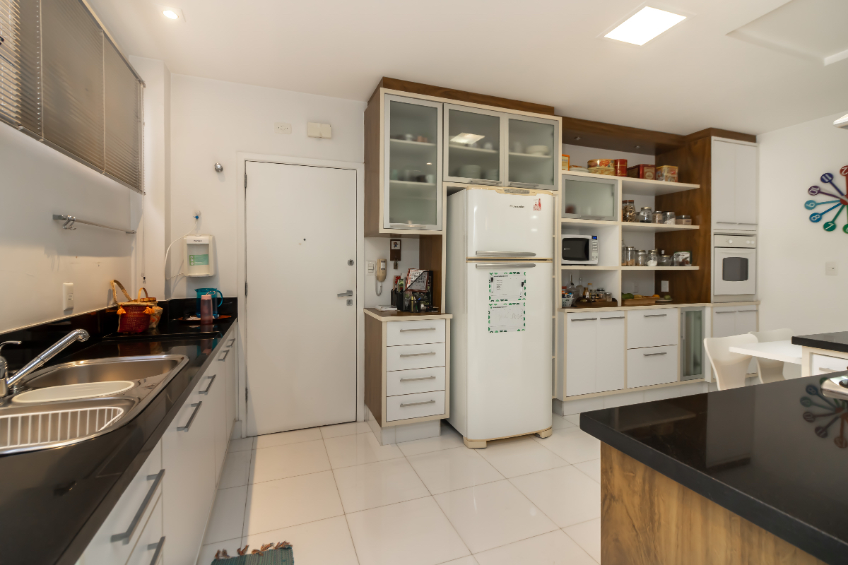 Apartamento, 3 quartos, 210 m² - Foto 12