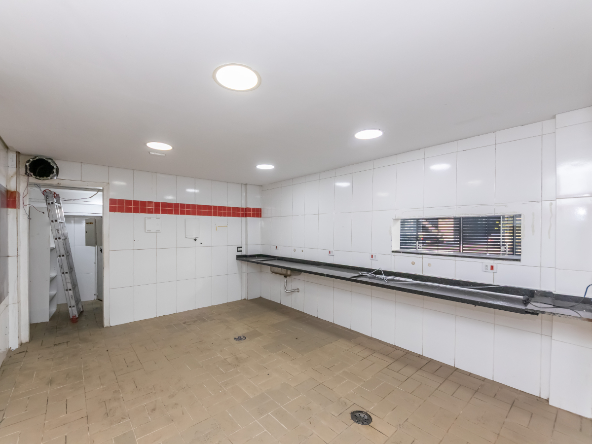 Prédio Inteiro, 305 m² - Foto 11
