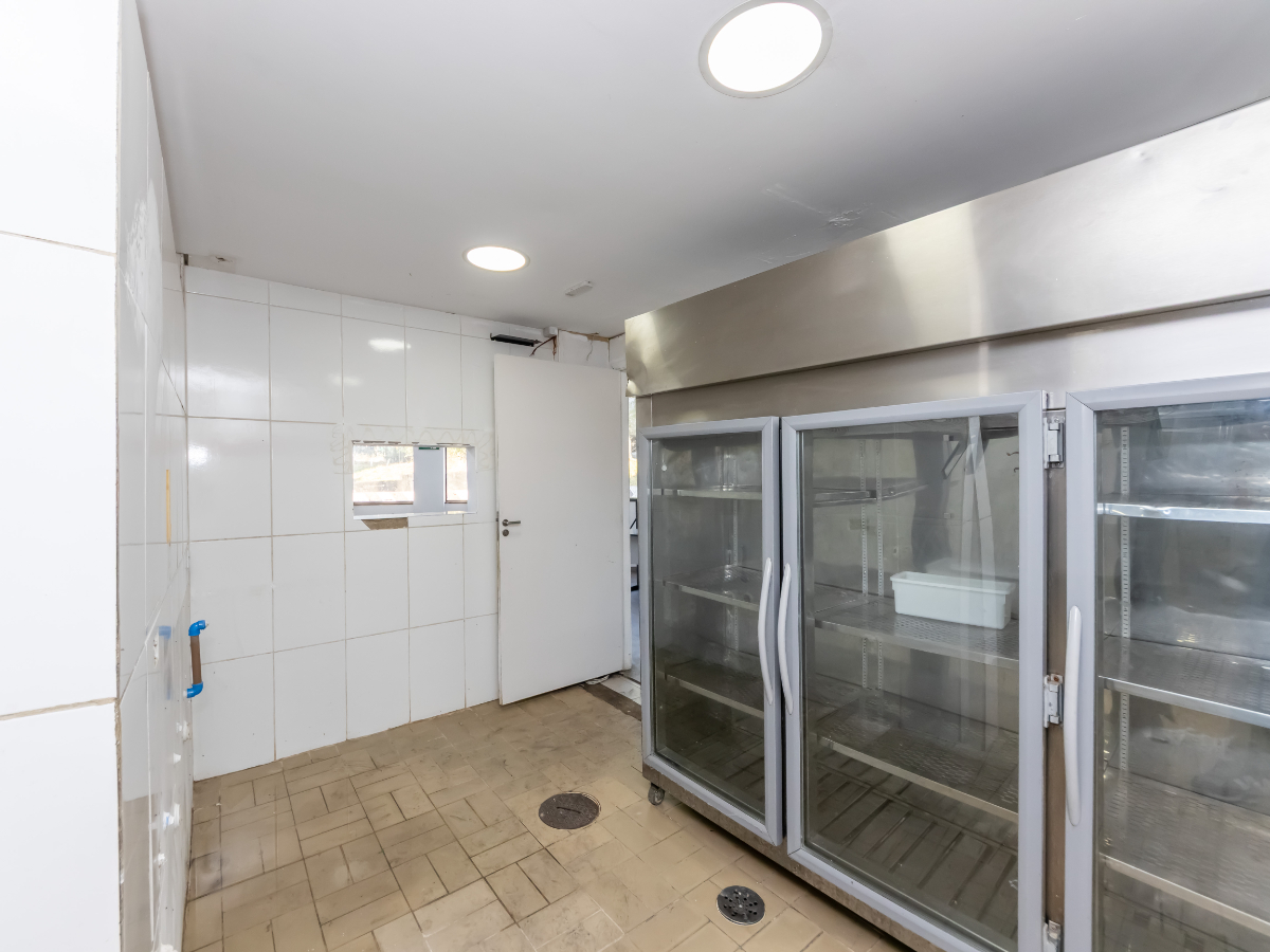 Prédio Inteiro, 305 m² - Foto 14