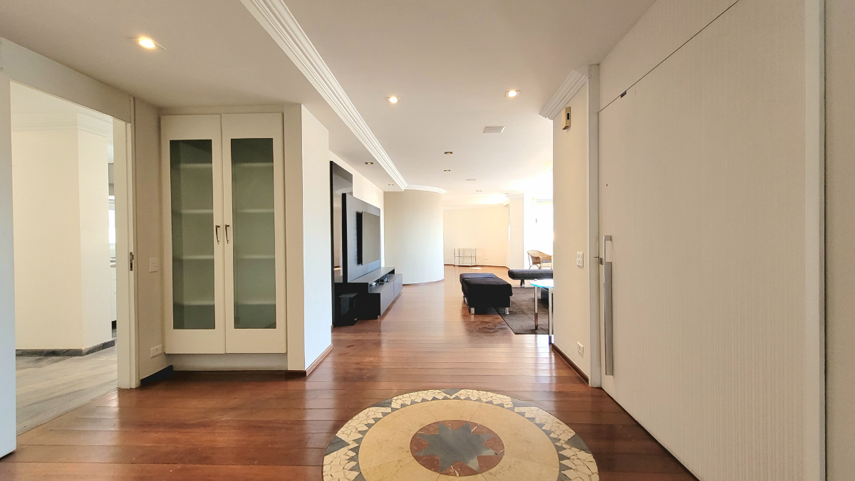 Apartamento, 3 quartos, 296 m² - Foto 1