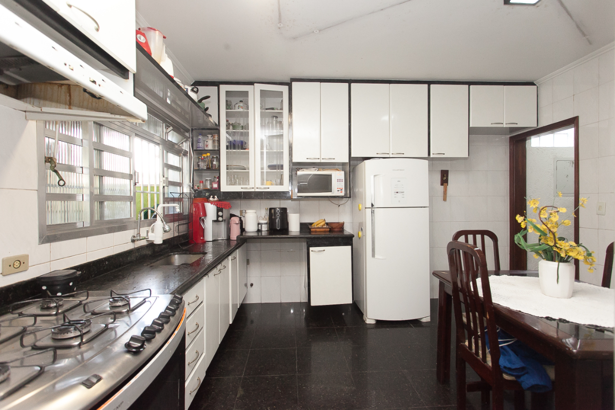 Casa, 3 quartos, 247 m² - Foto 15