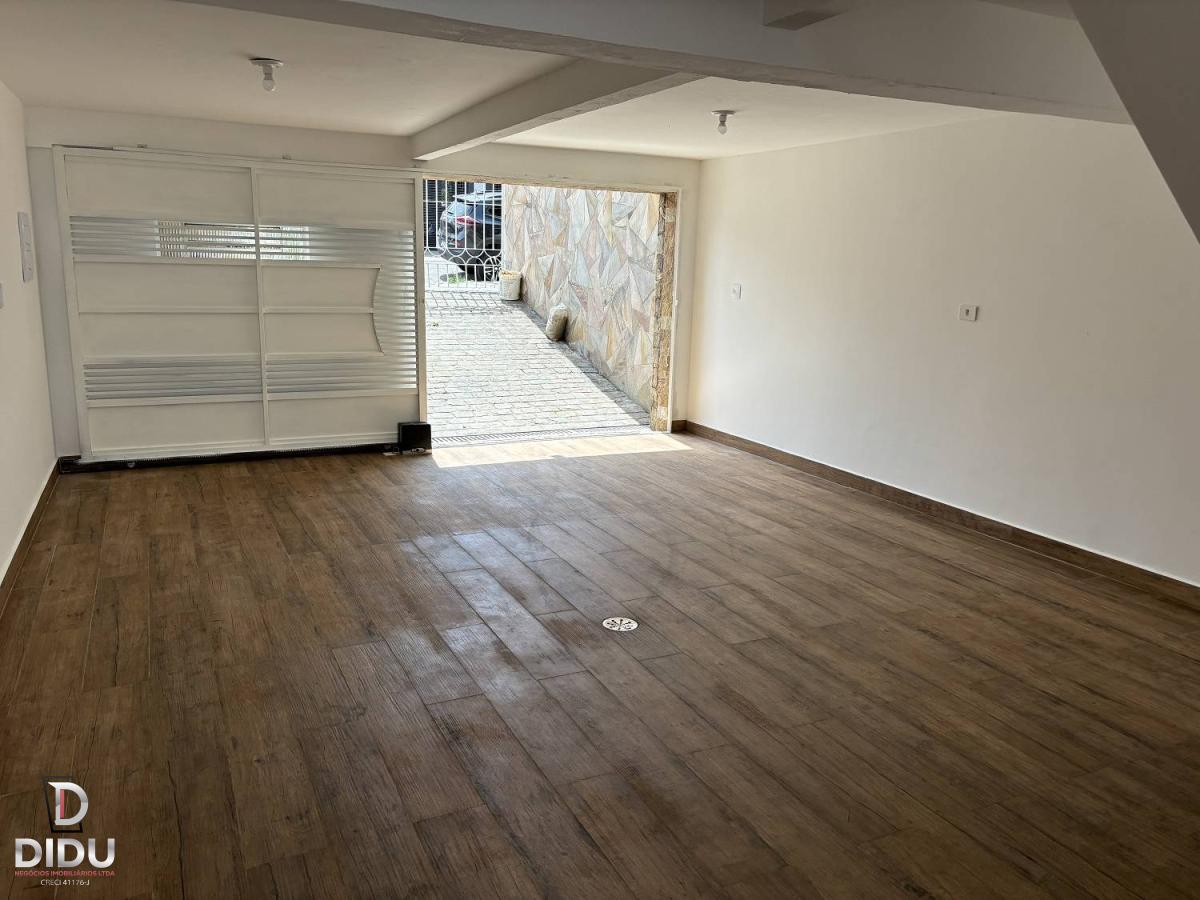 Casa, 4 quartos, 180 m² - Foto 2