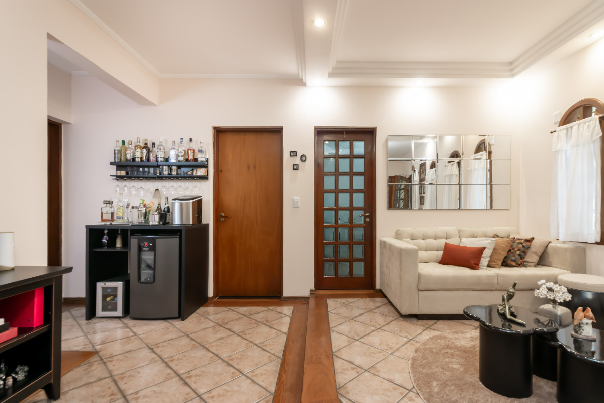 Casa, 3 quartos, 223 m² - Foto 4