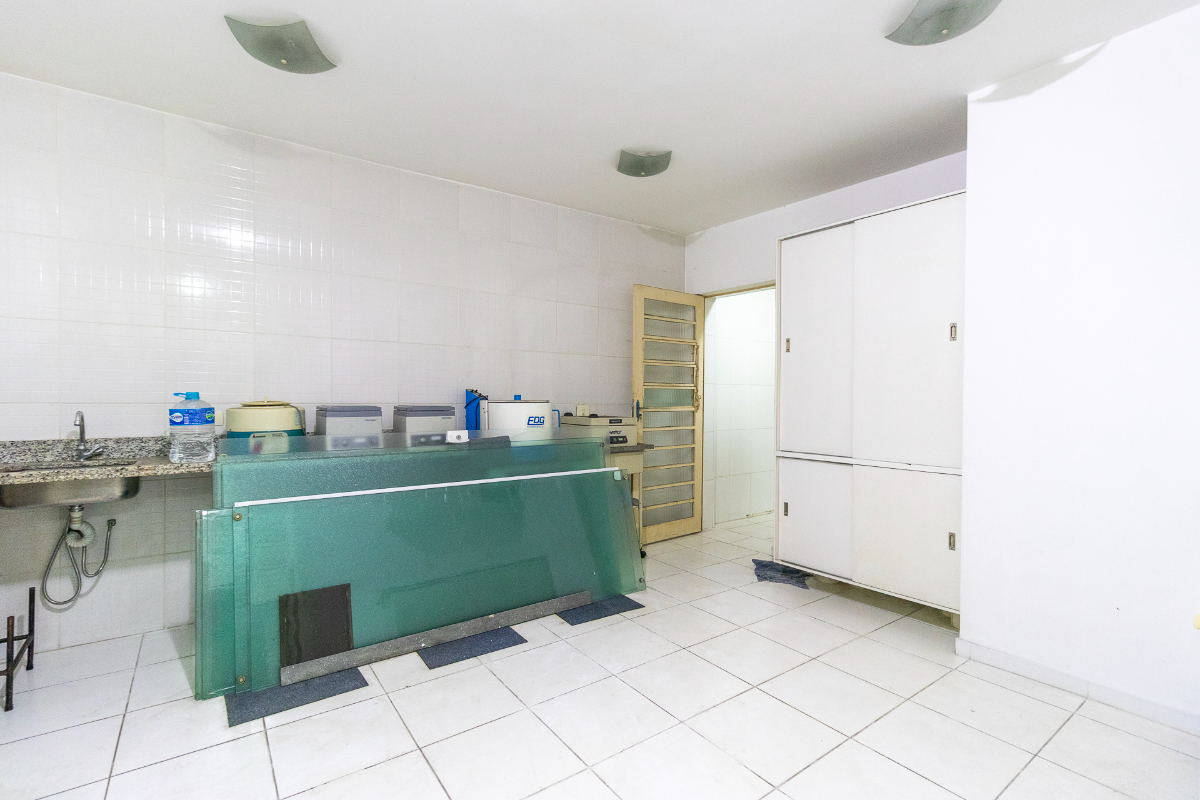 Prédio Inteiro, 210 m² - Foto 14