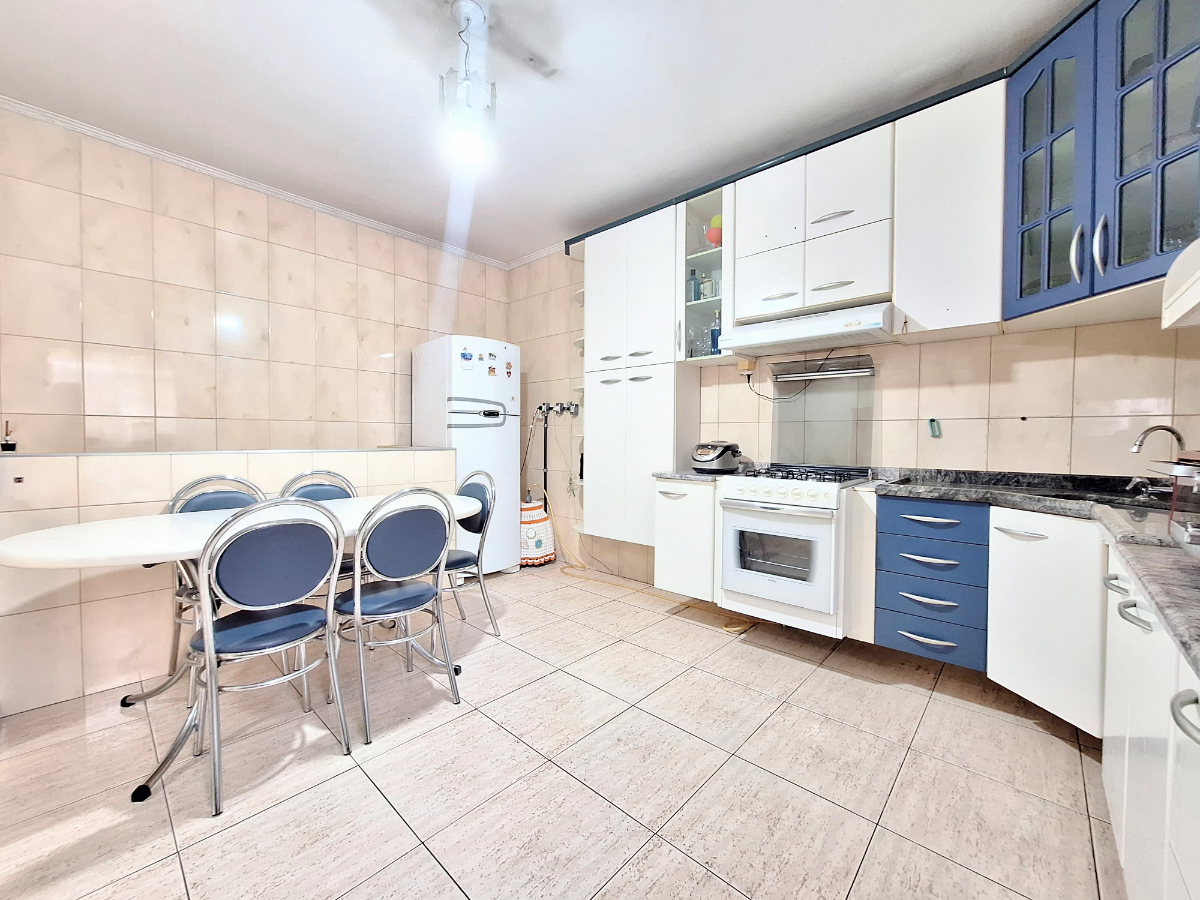 Casa, 2 quartos, 210 m² - Foto 18