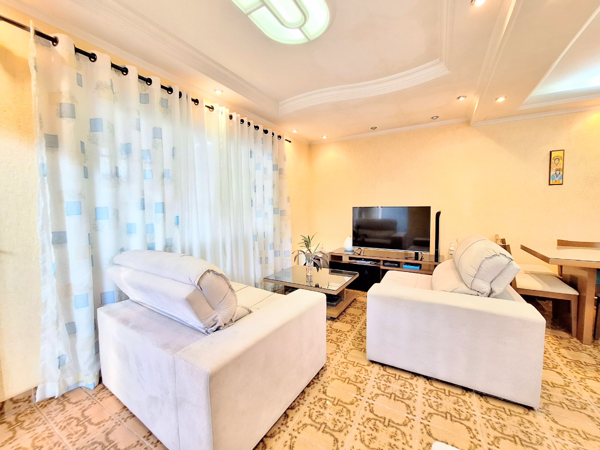 Casa, 2 quartos, 210 m² - Foto 4