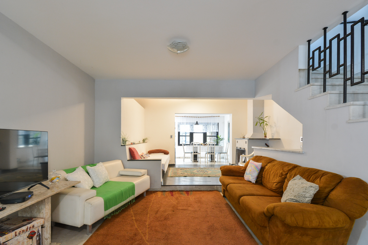 Casa, 4 quartos, 384 m² - Foto 1