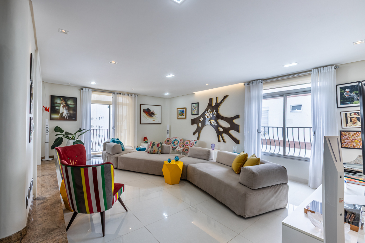 Apartamento, 4 quartos, 202 m² - Foto 1