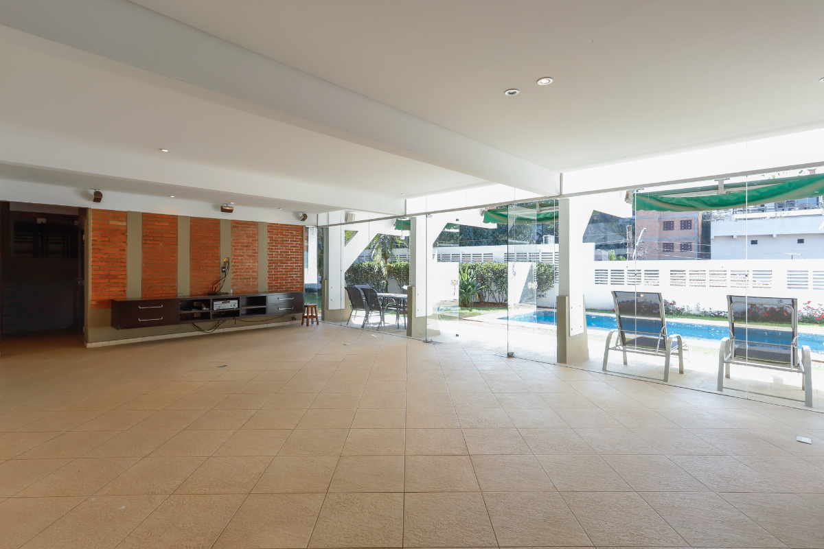 Casa, 3 quartos, 359 m² - Foto 2