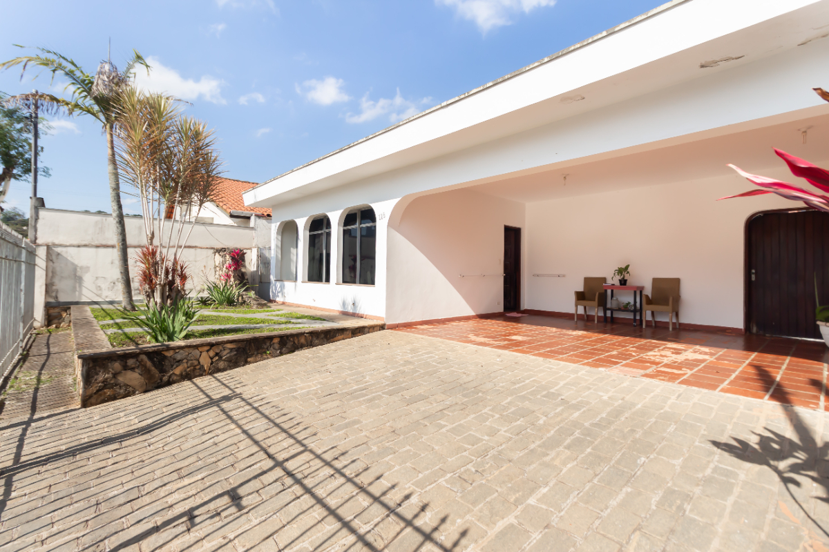 Casa, 3 quartos, 259 m² - Foto 2