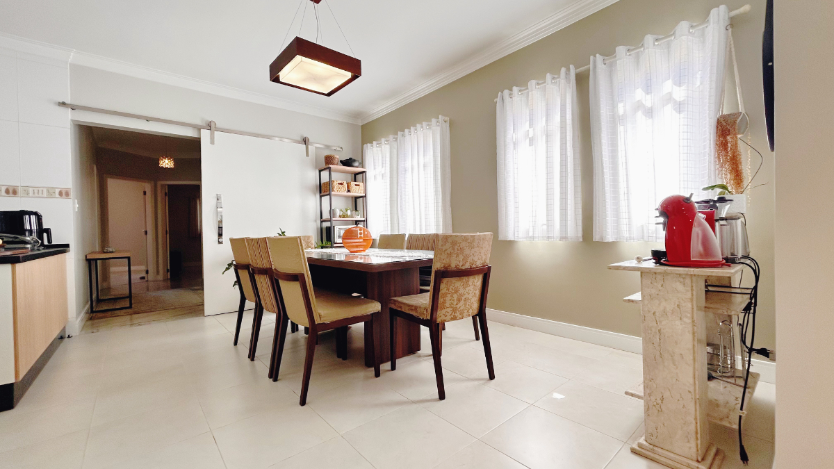 Casa, 3 quartos, 250 m² - Foto 4