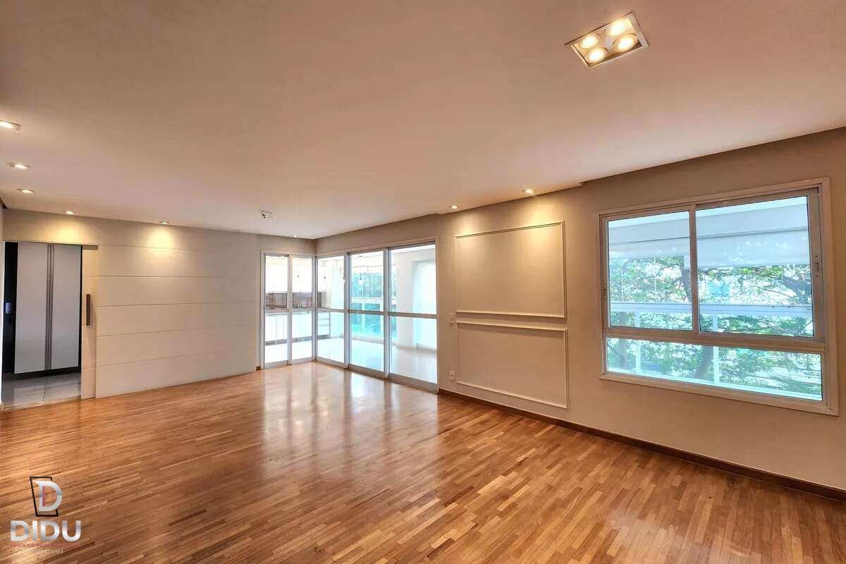 Apartamento, 4 quartos, 210 m² - Foto 1