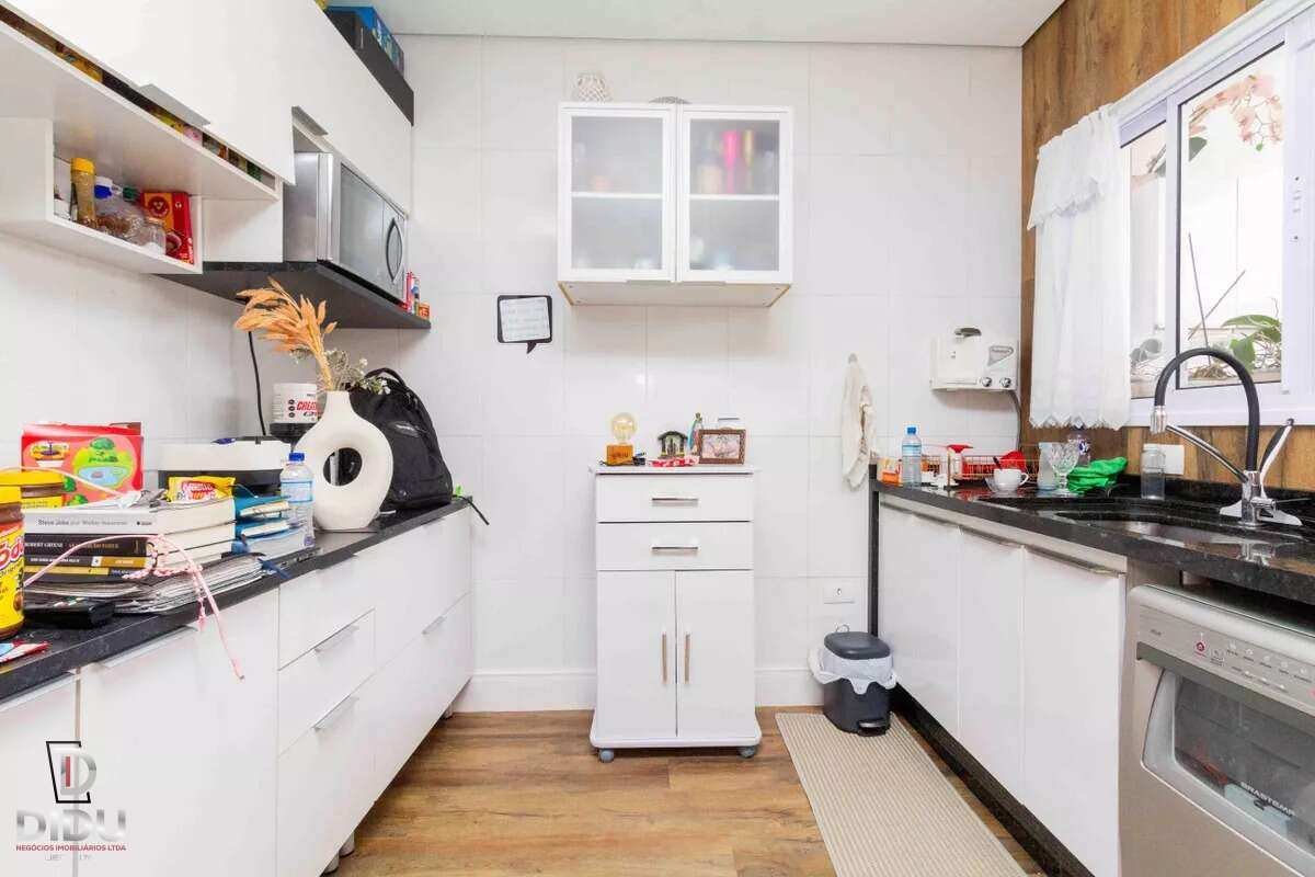 Casa, 3 quartos, 210 m² - Foto 13