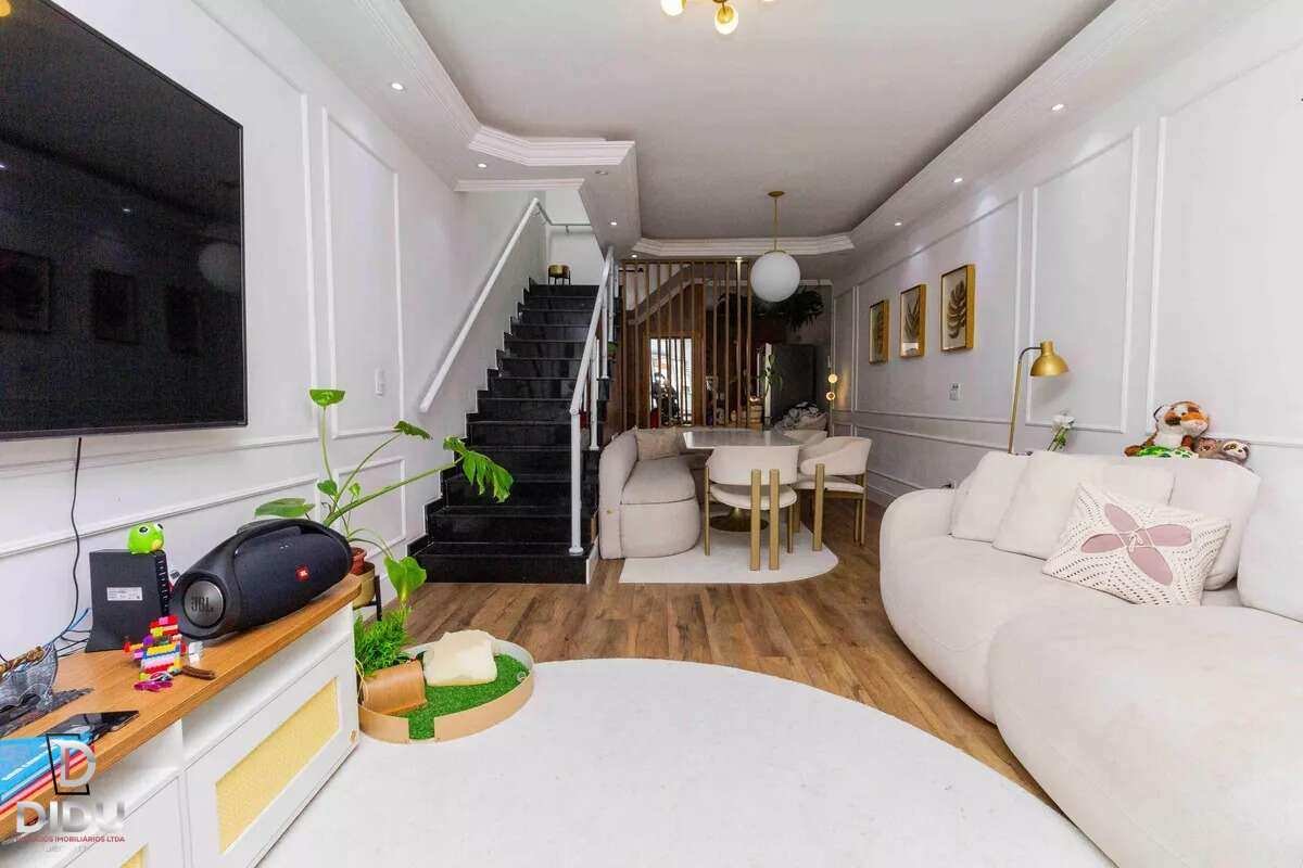 Casa, 3 quartos, 210 m² - Foto 2
