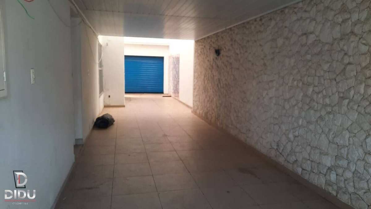 Casa, 3 quartos, 270 m² - Foto 2