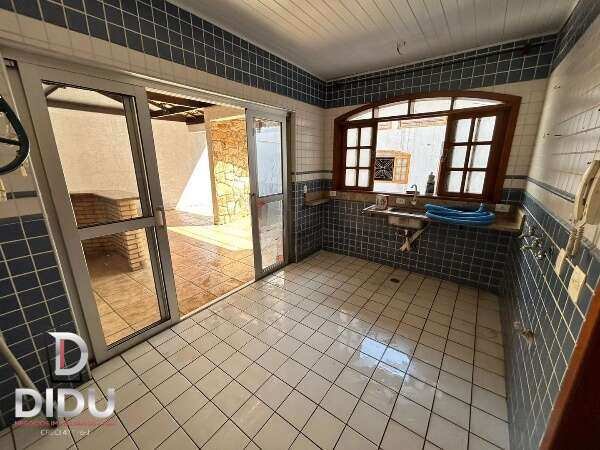 Casa, 4 quartos, 363 m² - Foto 6
