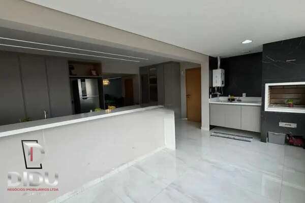 Apartamento, 4 quartos, 240 m² - Foto 1