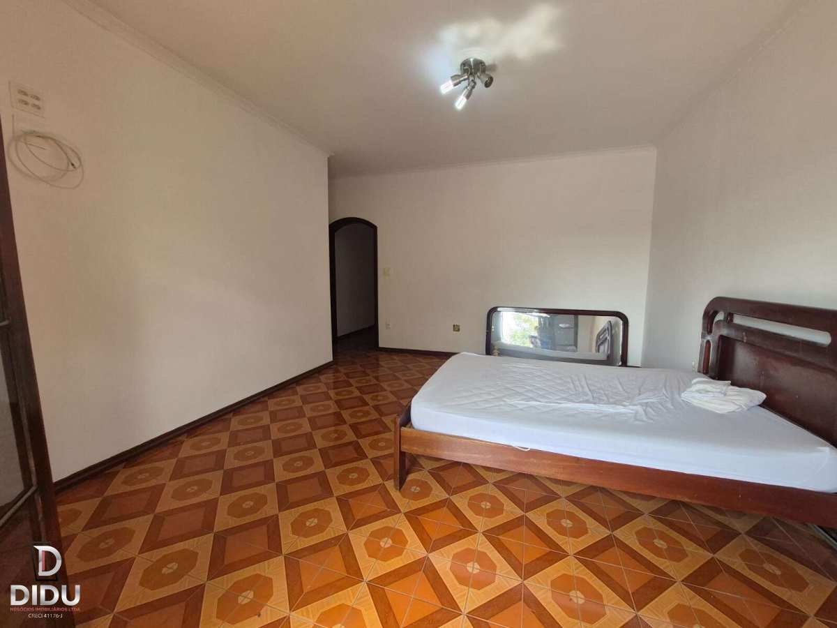 Casa, 3 quartos, 319 m² - Foto 24