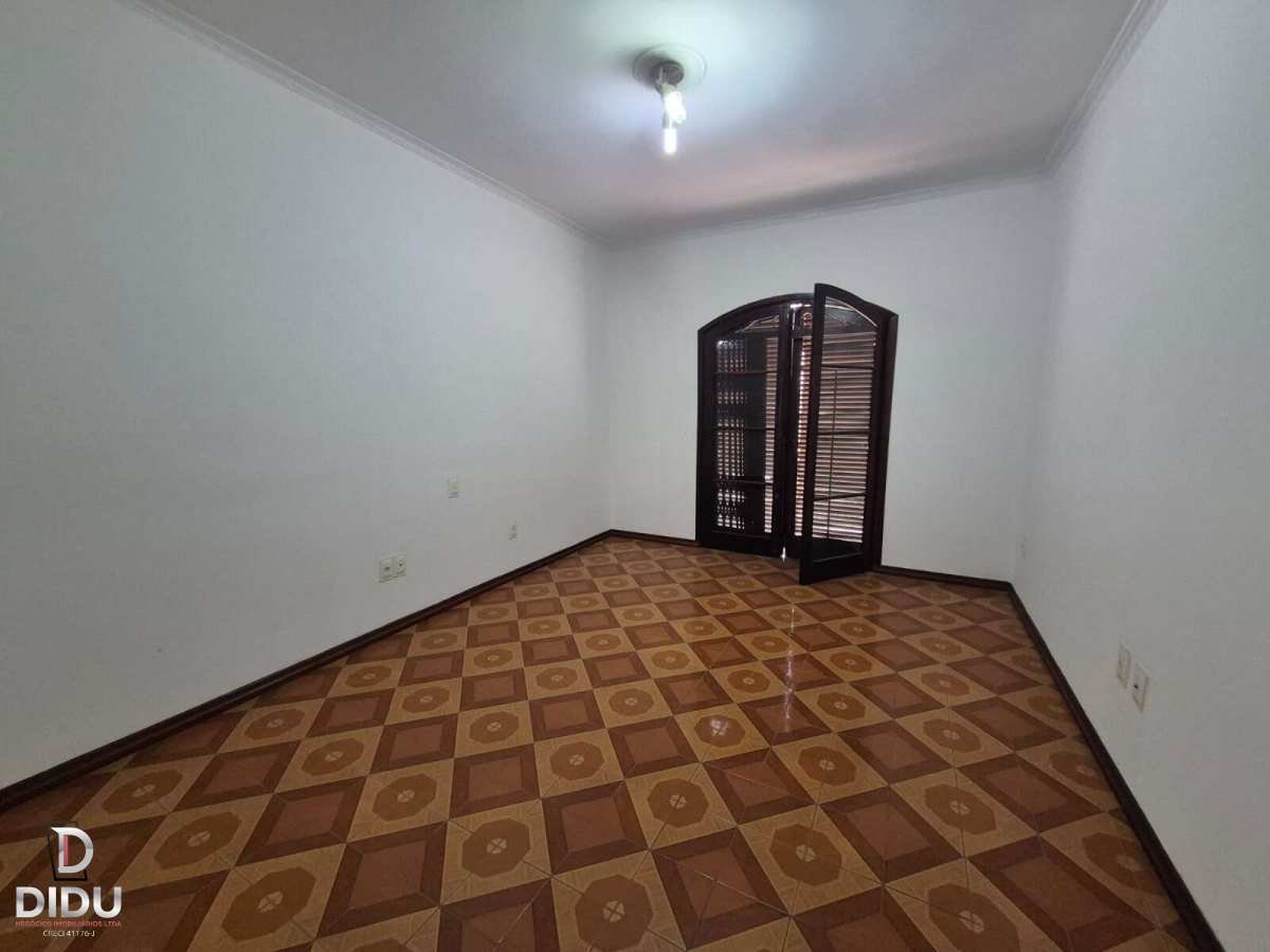 Casa, 3 quartos, 319 m² - Foto 25