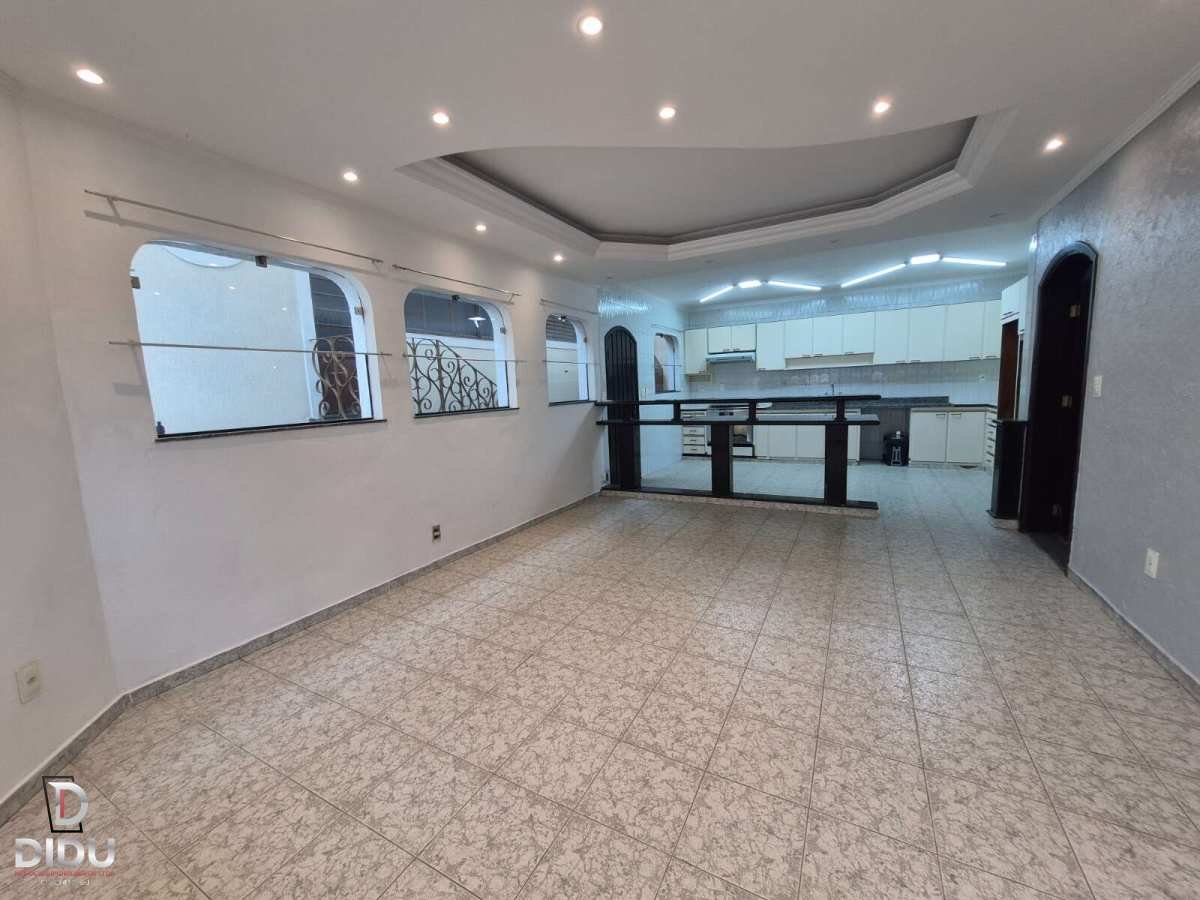 Casa, 3 quartos, 319 m² - Foto 4