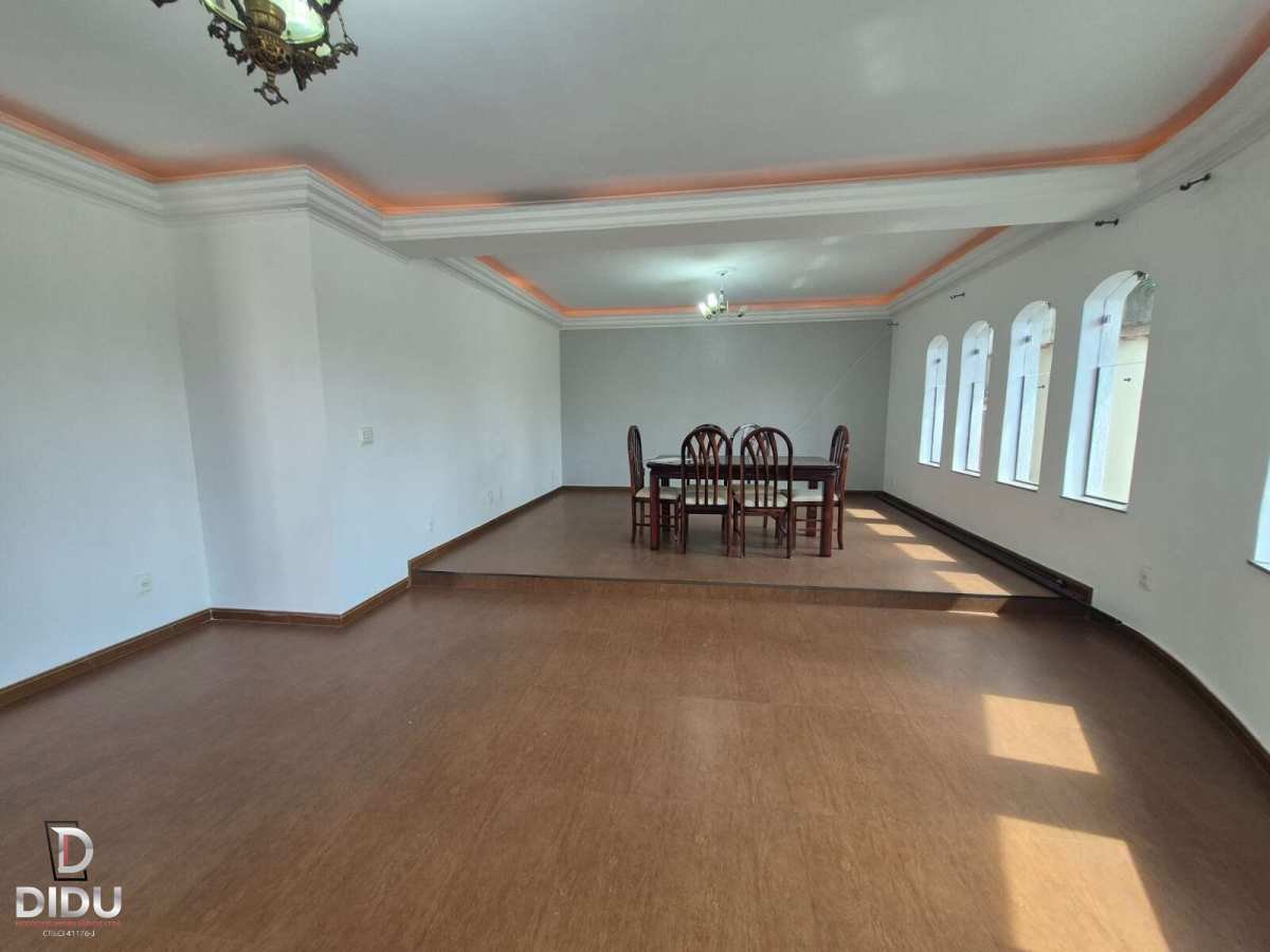 Casa, 3 quartos, 319 m² - Foto 5