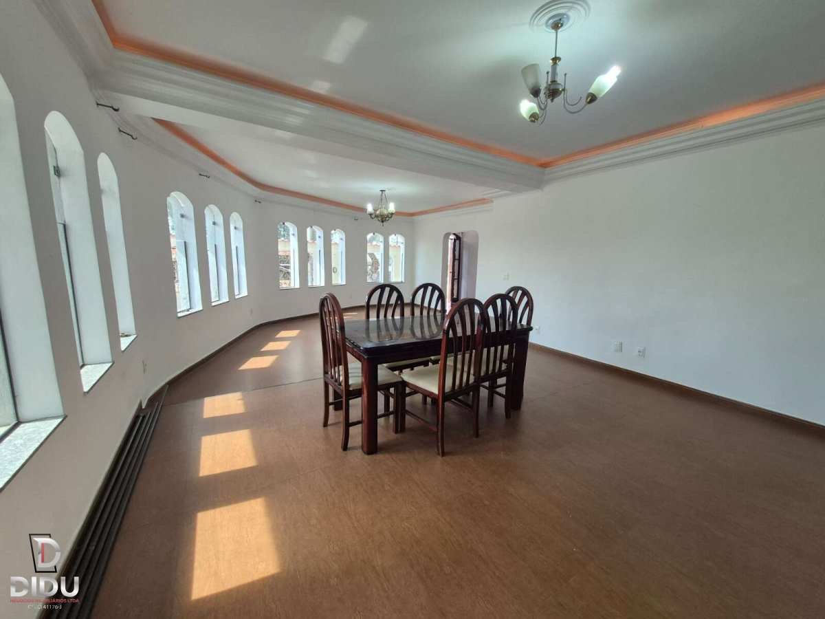 Casa, 3 quartos, 319 m² - Foto 8