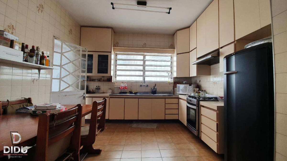 Casa, 3 quartos, 330 m² - Foto 15