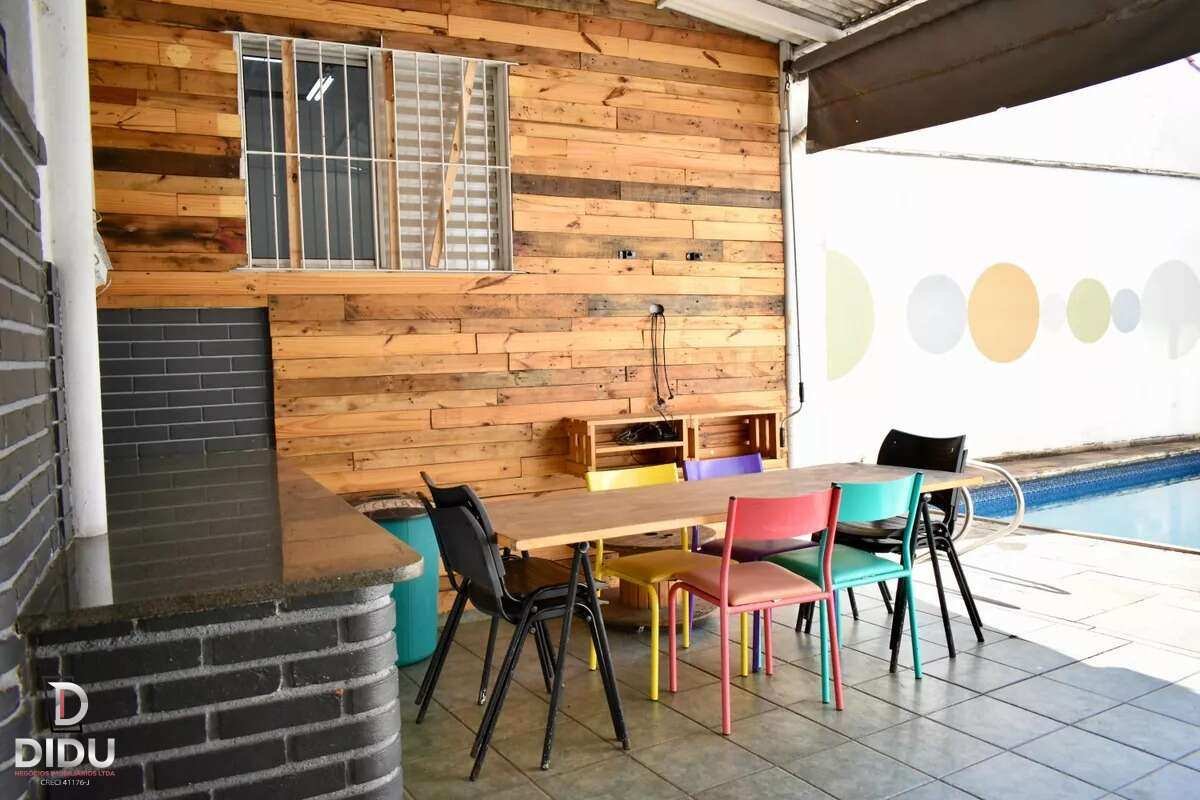 Casa, 3 quartos, 330 m² - Foto 2