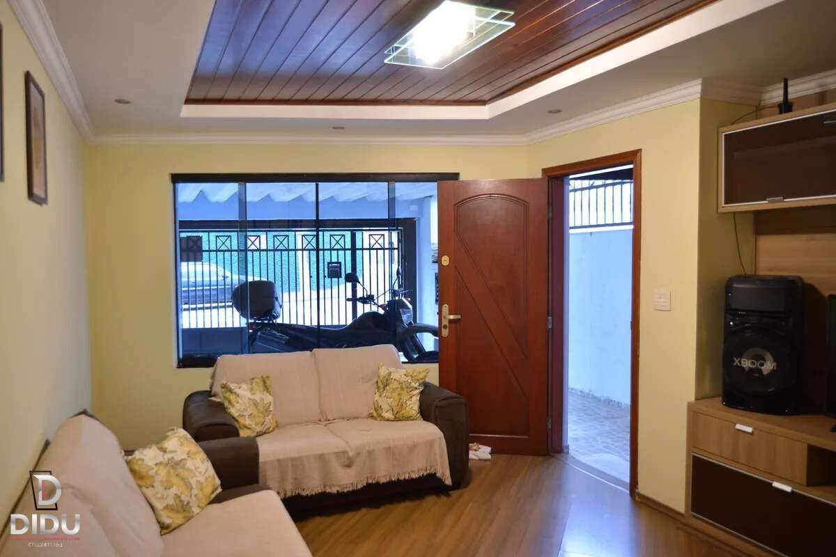 Casa, 3 quartos, 180 m² - Foto 1