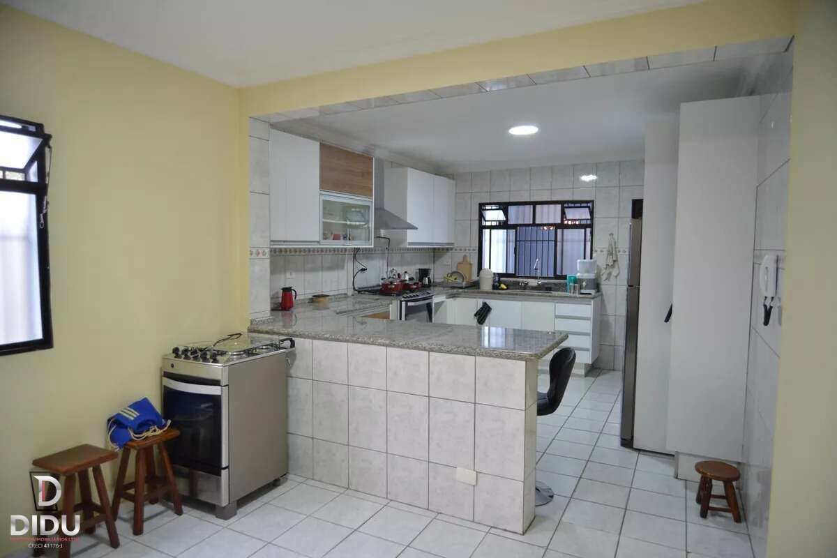 Casa, 3 quartos, 180 m² - Foto 12