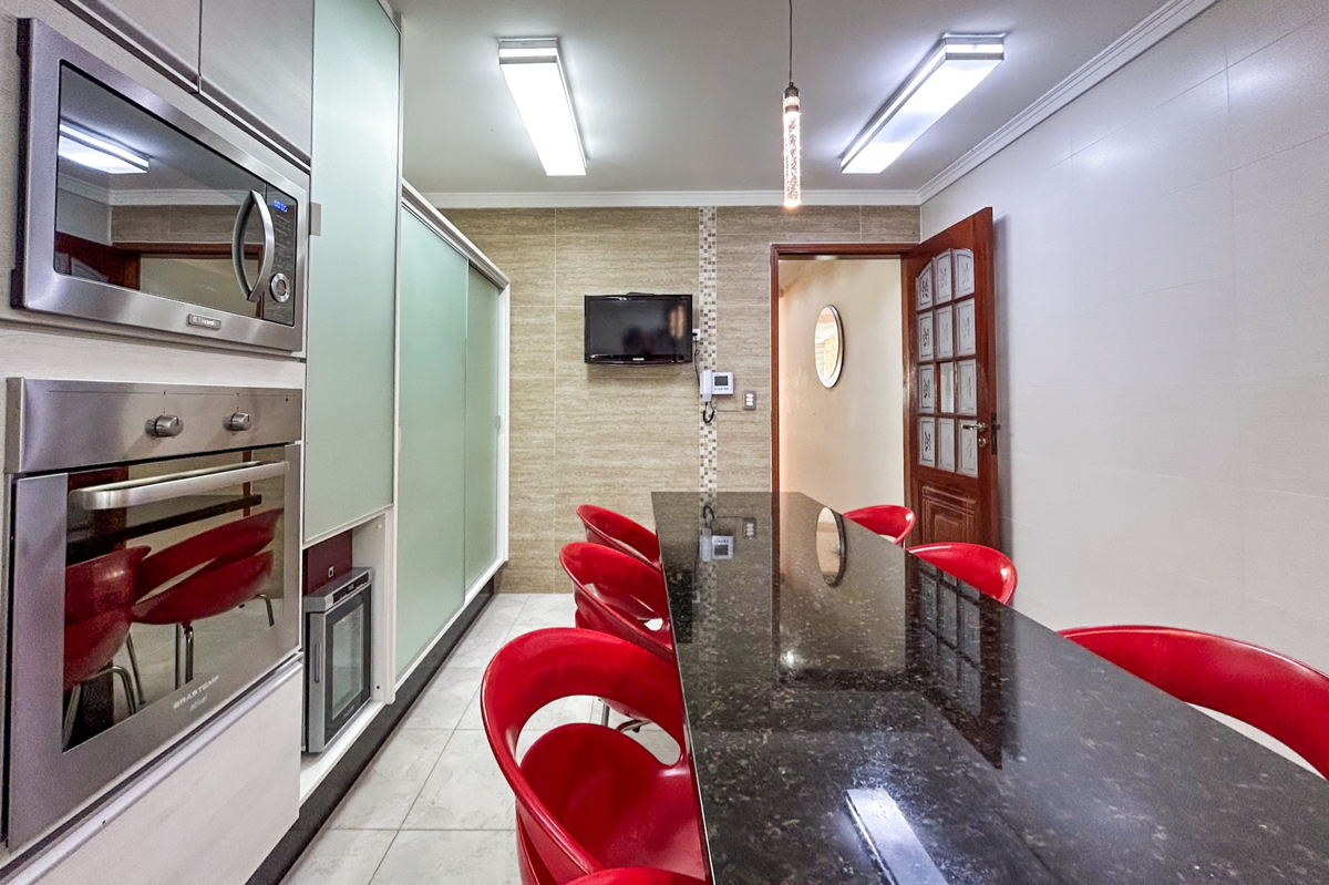 Casa, 3 quartos, 217 m² - Foto 17
