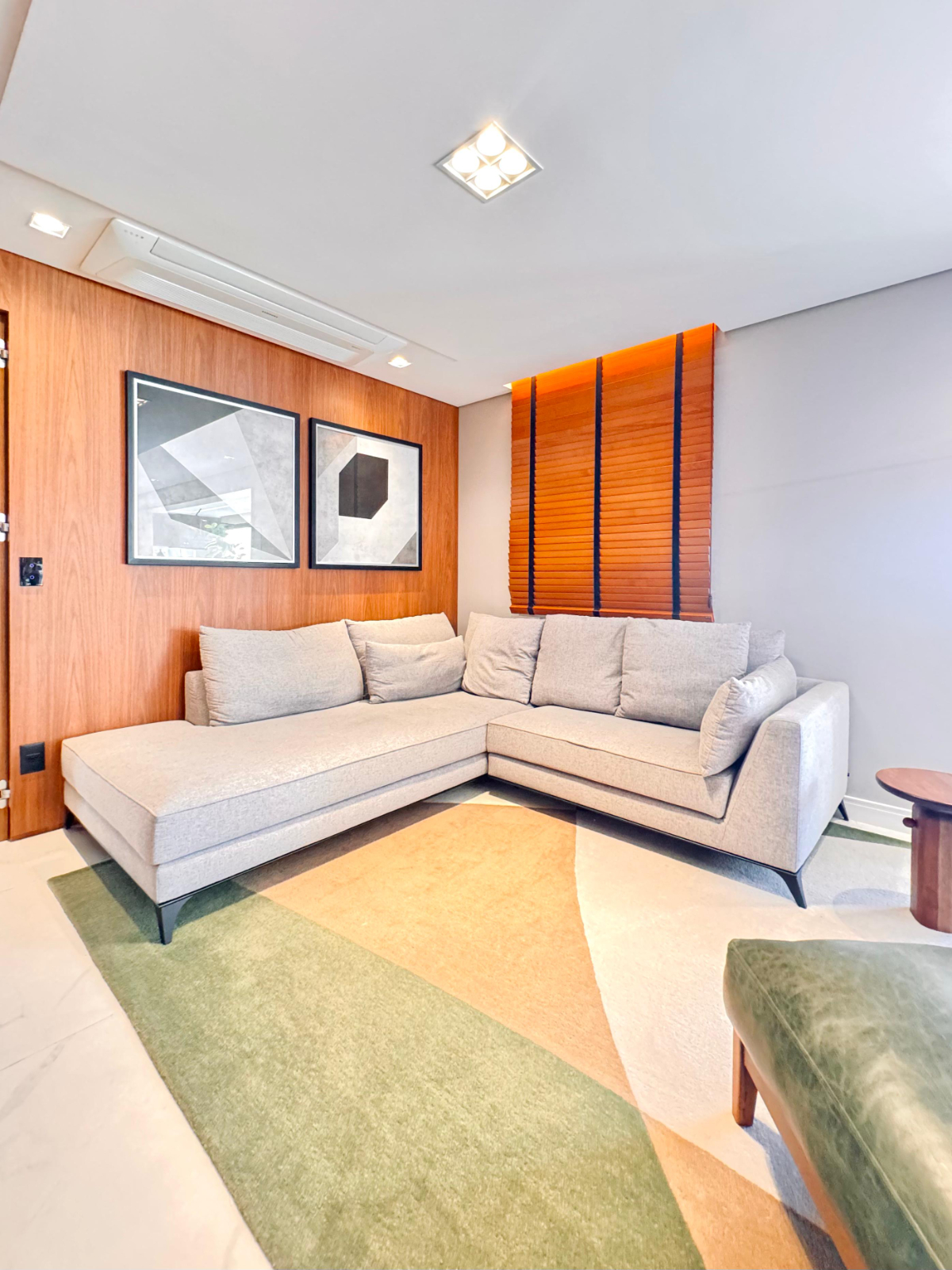 Apartamento, 3 quartos, 130 m² - Foto 3