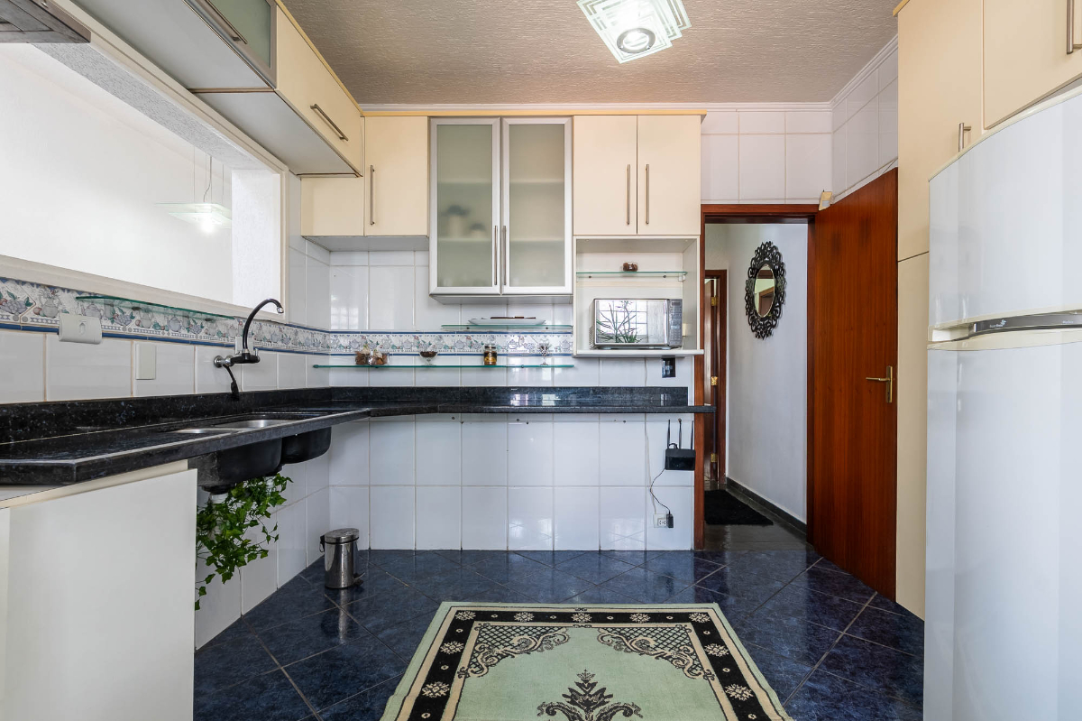 Casa, 3 quartos, 242 m² - Foto 13