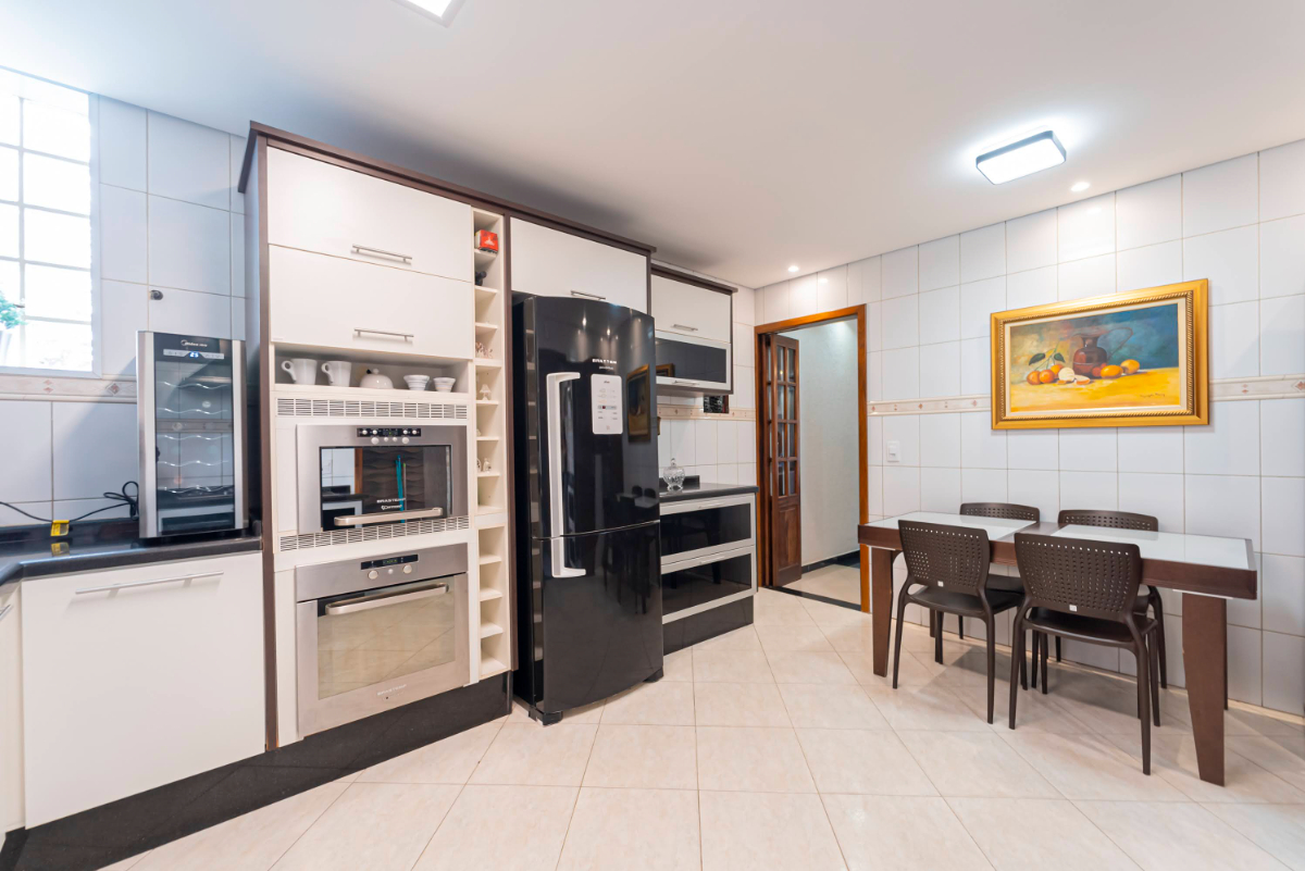 Casa, 3 quartos, 235 m² - Foto 10