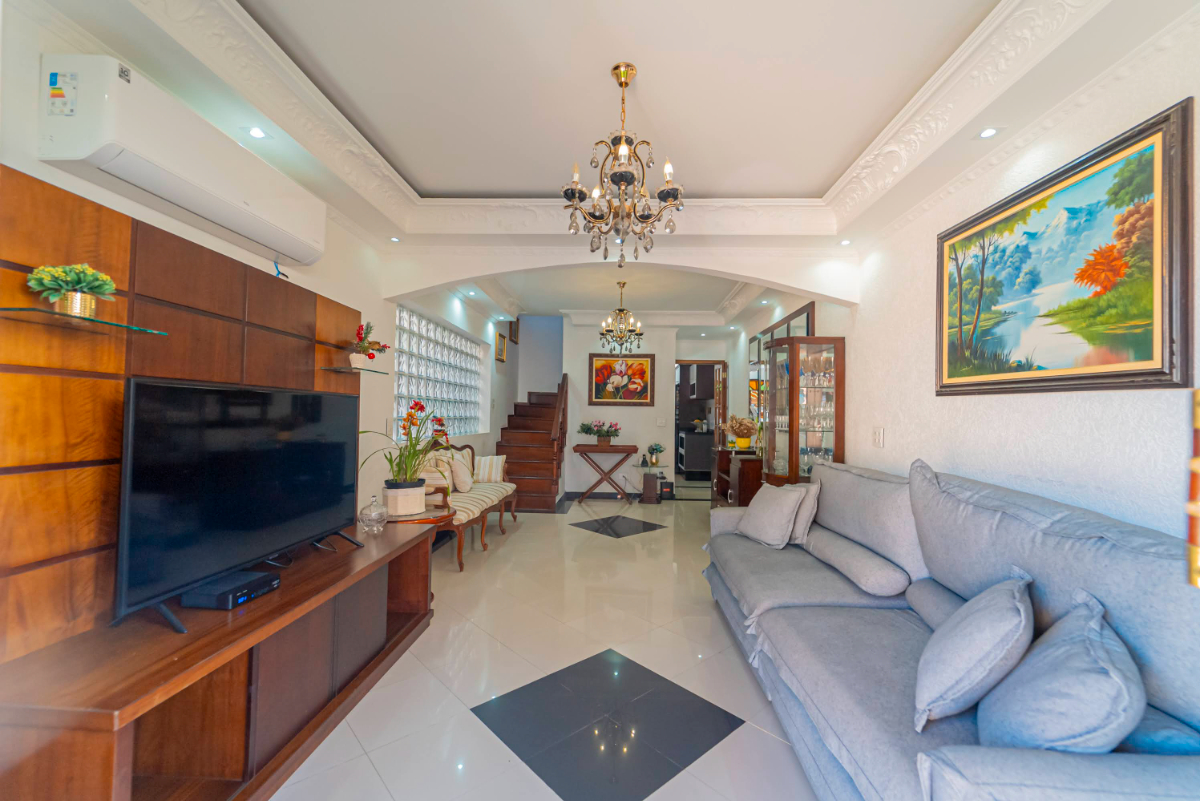 Casa, 3 quartos, 235 m² - Foto 6