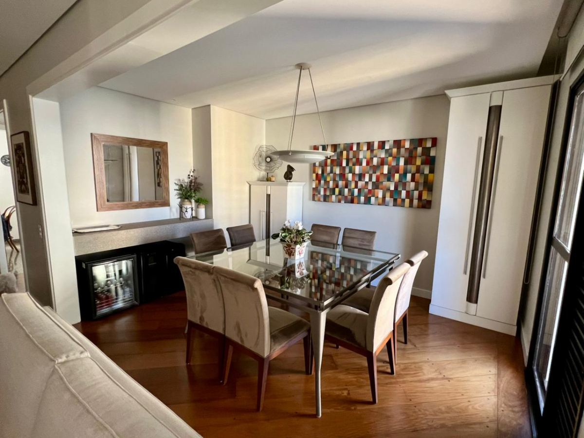 Apartamento, 3 quartos, 176 m² - Foto 3