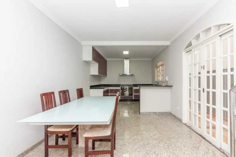 Casa, 3 quartos, 207 m² - Foto 12