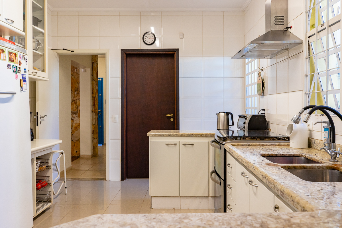 Casa, 4 quartos, 351 m² - Foto 23