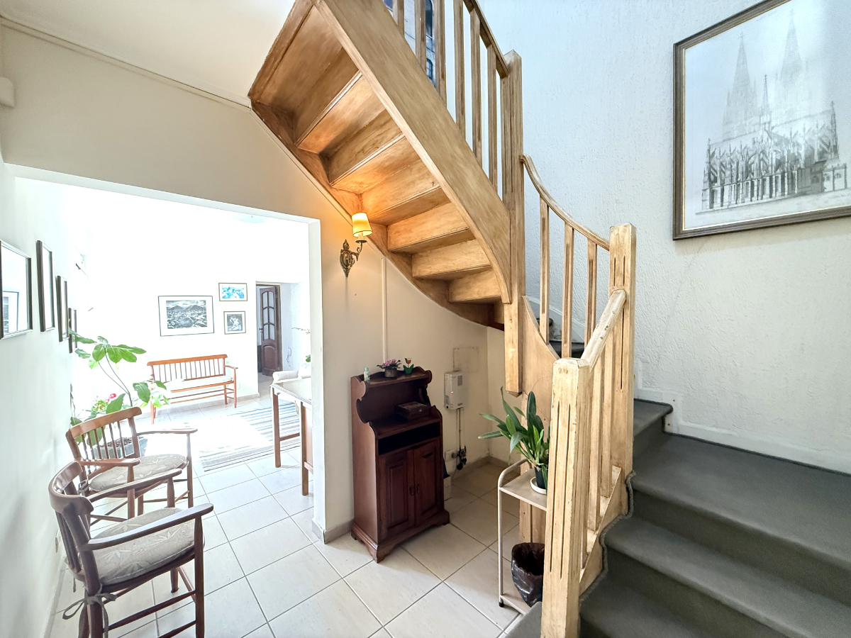 Casa, 9 quartos, 213 m² - Foto 10
