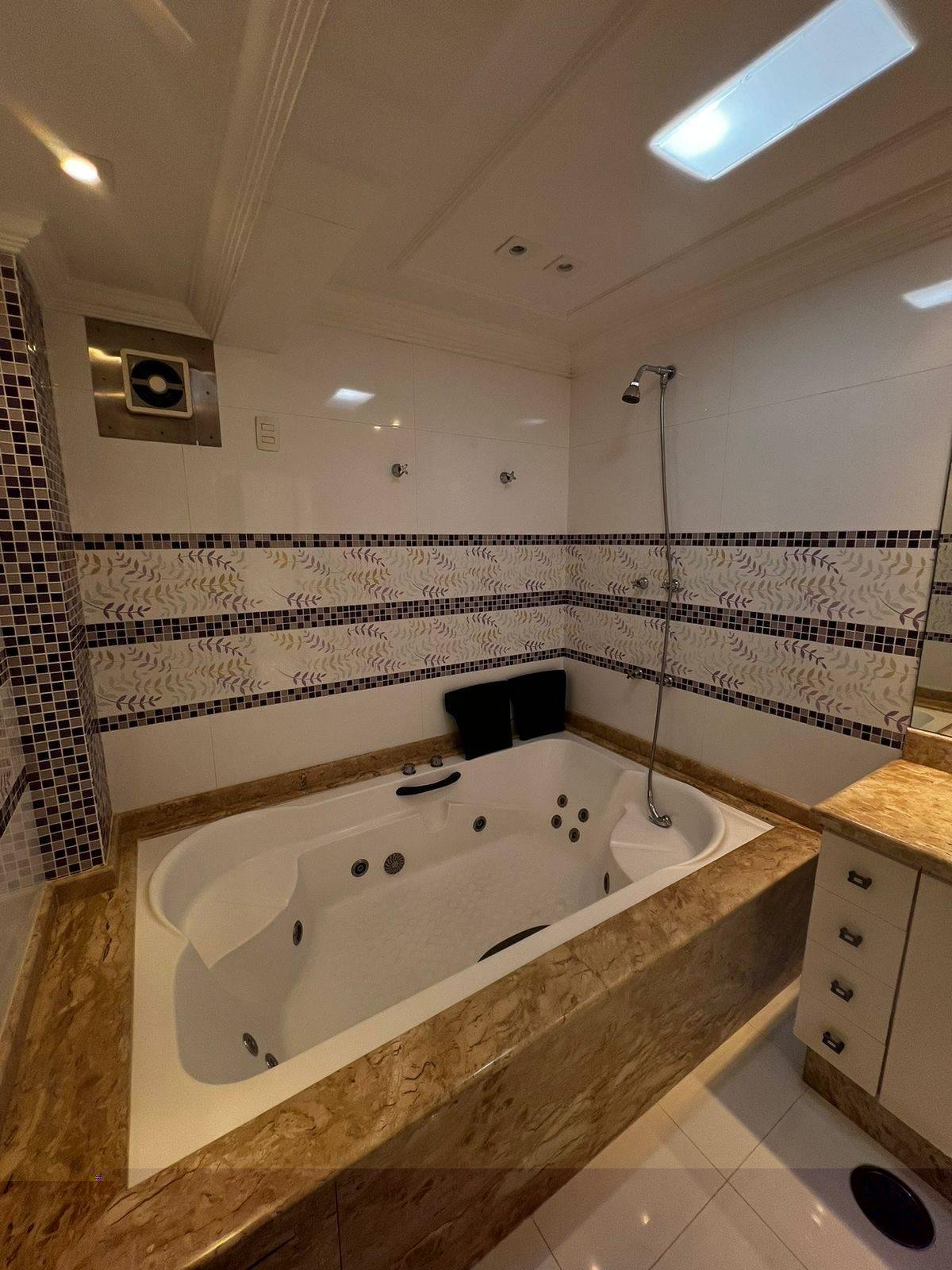 Cobertura, 4 quartos, 220 m² - Foto 25