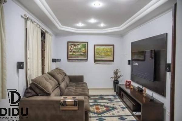 Casa, 3 quartos, 250 m² - Foto 11