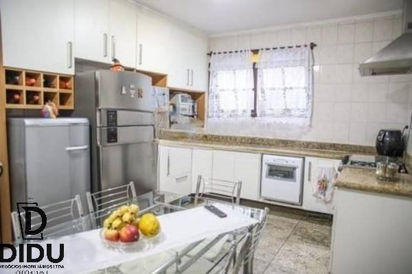 Casa, 3 quartos, 250 m² - Foto 13