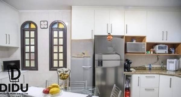 Casa, 3 quartos, 250 m² - Foto 14