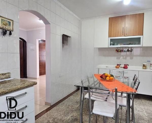 Casa, 3 quartos, 250 m² - Foto 15