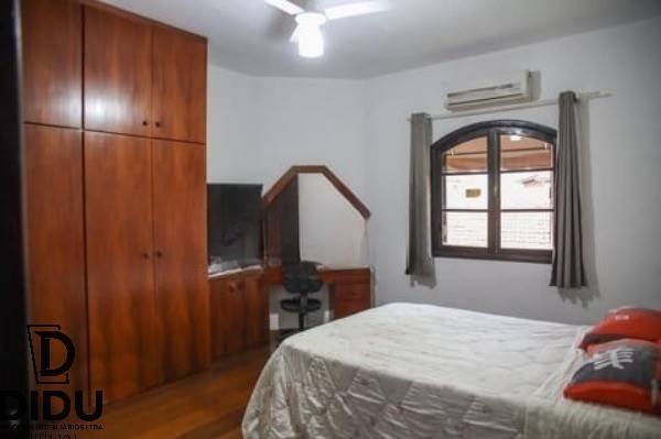Casa, 3 quartos, 250 m² - Foto 18