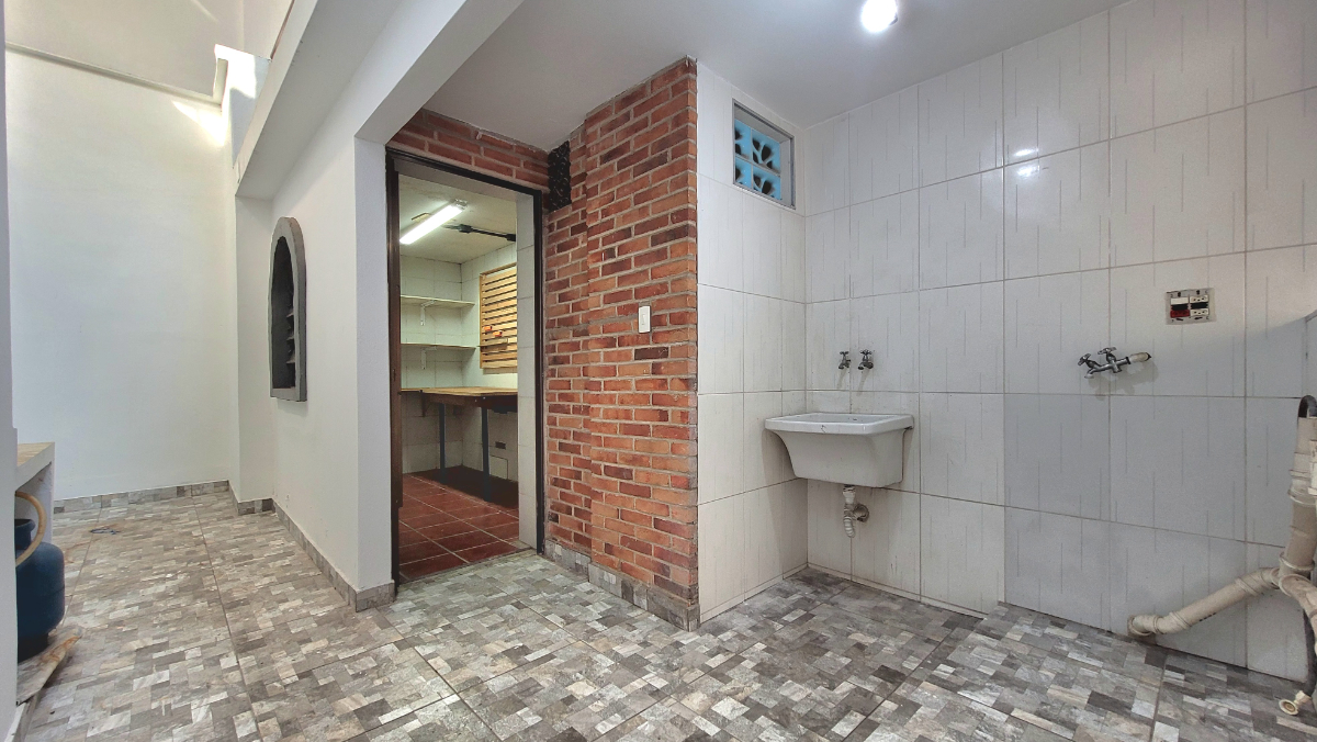 Casa, 3 quartos, 272 m² - Foto 25