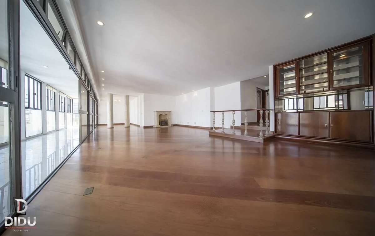 Apartamento, 4 quartos, 215 m² - Foto 1