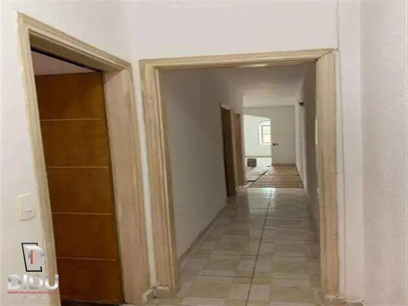 Casa, 3 quartos, 241 m² - Foto 16