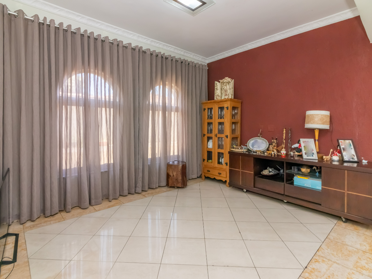 Casa, 4 quartos, 315 m² - Foto 9